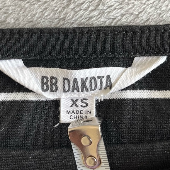 Bb Dakota Striped ponte shift Dress Size XS - Picture 8 of 9